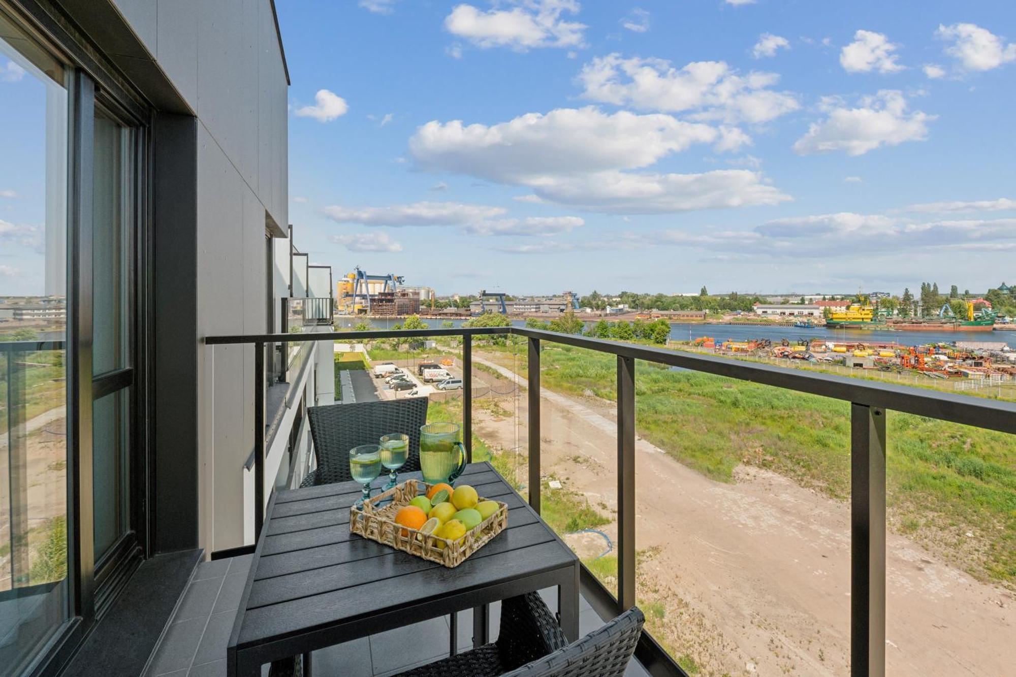 Nadmotlawie Estate Gym, Sauna & Parking By Downtown Apartments Gdańsk Exterior foto